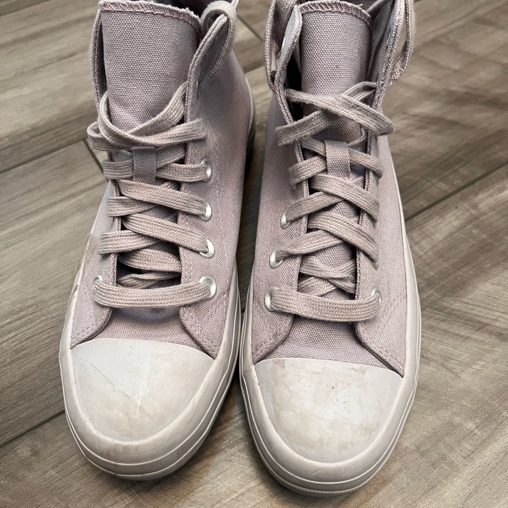 Lilac high tops platforms
